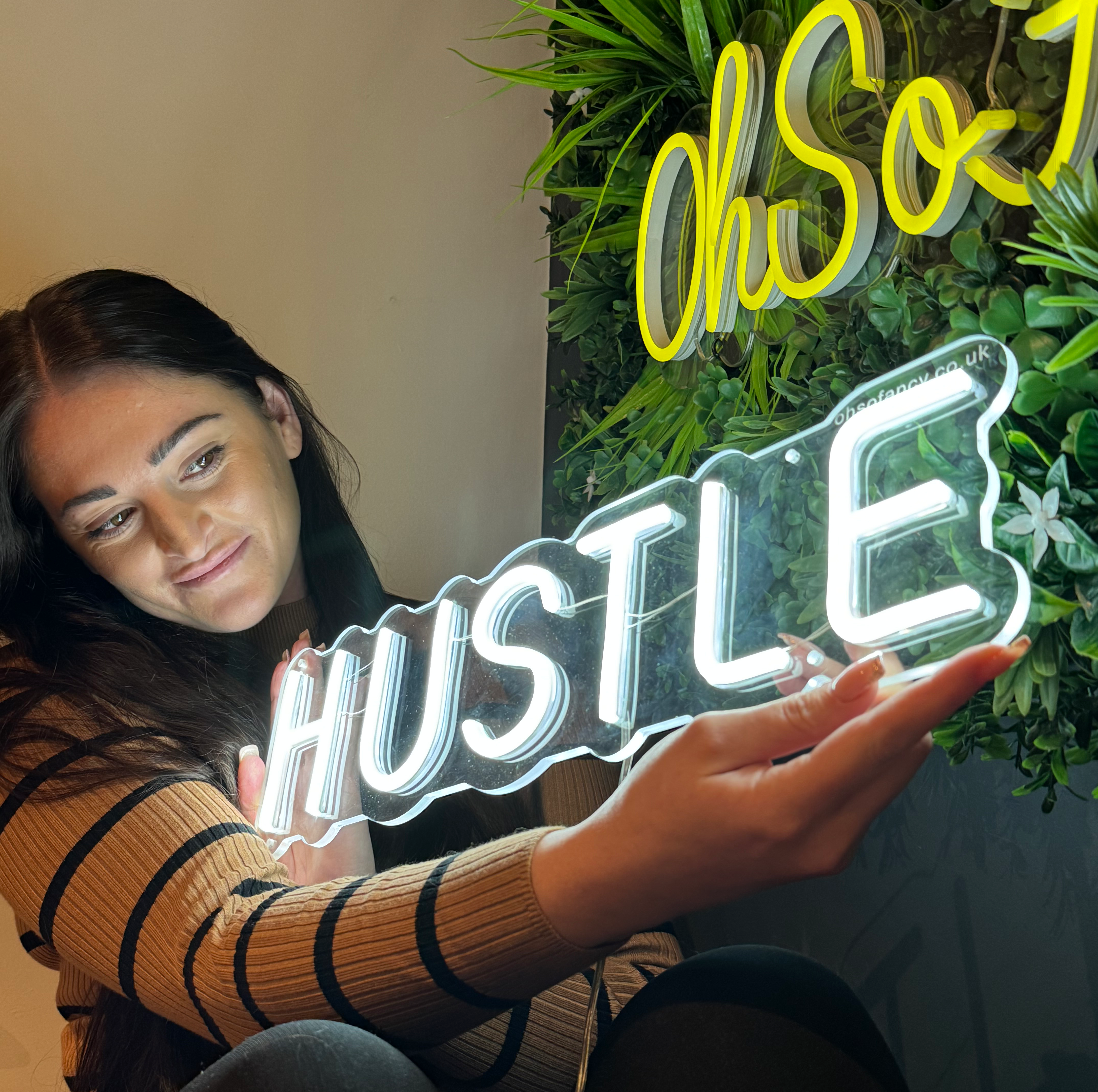 HUSTLE Individual LED Sign