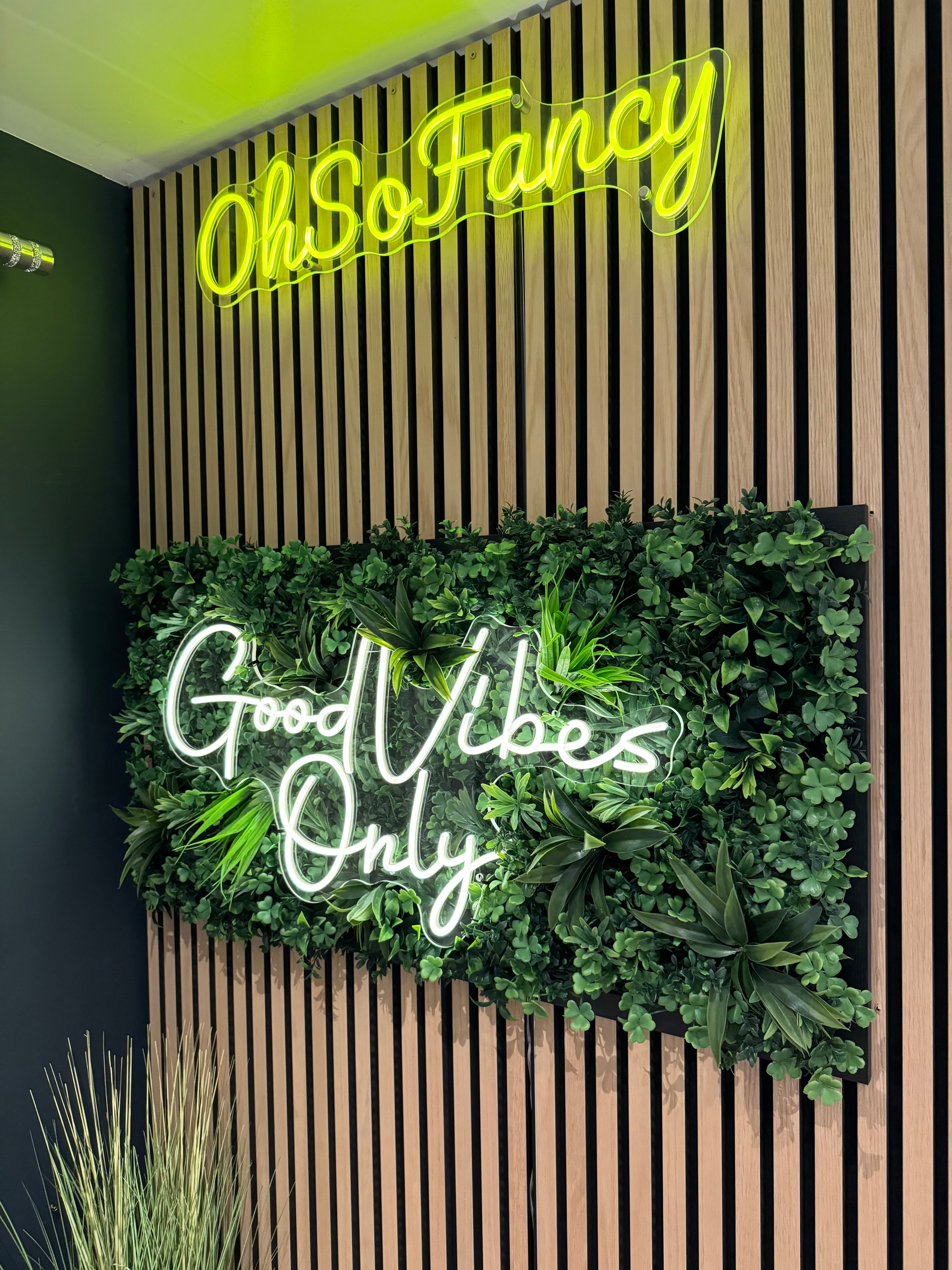 Good Vibes Only Tropical Framed LED sign