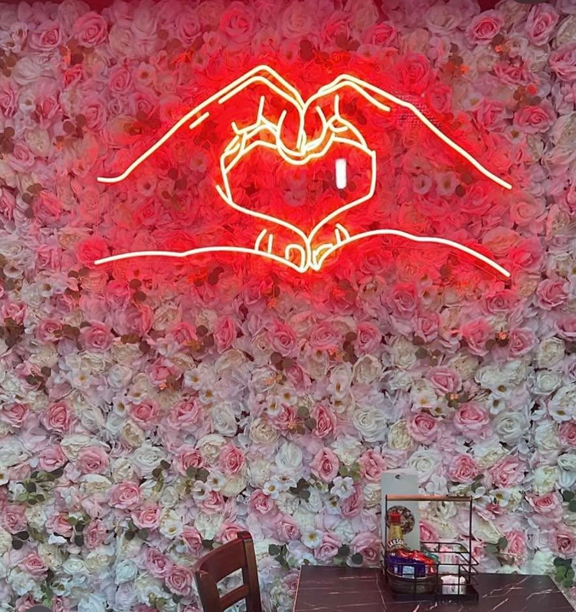 Love Heart Hands Neon LED Individual Sign